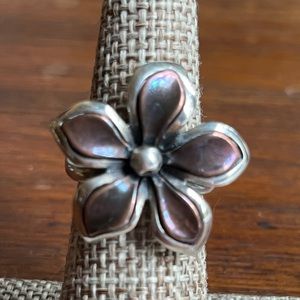 James Avery handcrafted Sterling silver retired flower copper petals ring!  ❤️